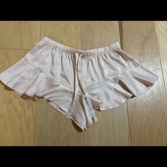 Victoria's Secret Pink Satin Ruffle Sleep Shorts Small - Picture 2 of 5